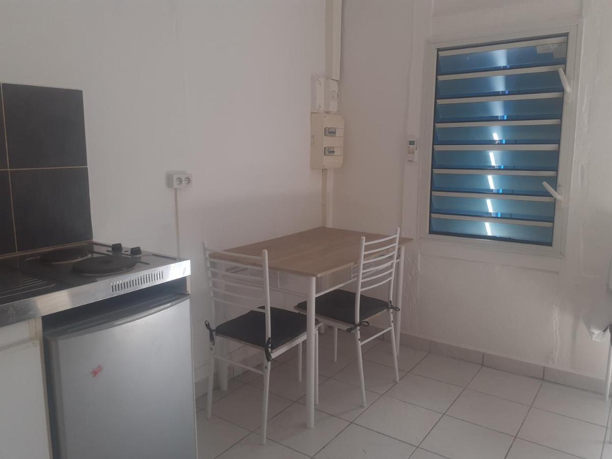 Petit Studio קורו מראה חיצוני תמונה