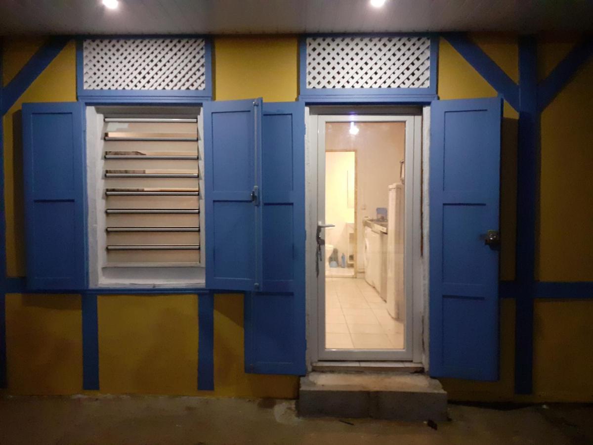 Petit Studio קורו מראה חיצוני תמונה